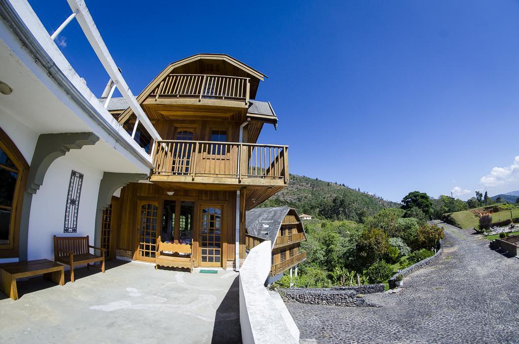 Hotel Fazenda Saint Claire กังโปสดูจอร์เดา ภายนอก รูปภาพ