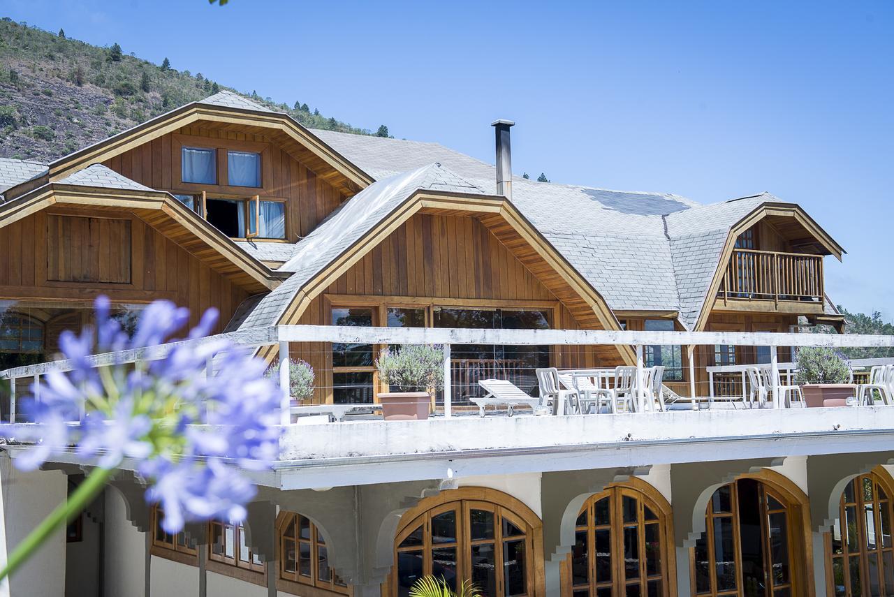 Hotel Fazenda Saint Claire กังโปสดูจอร์เดา ภายนอก รูปภาพ